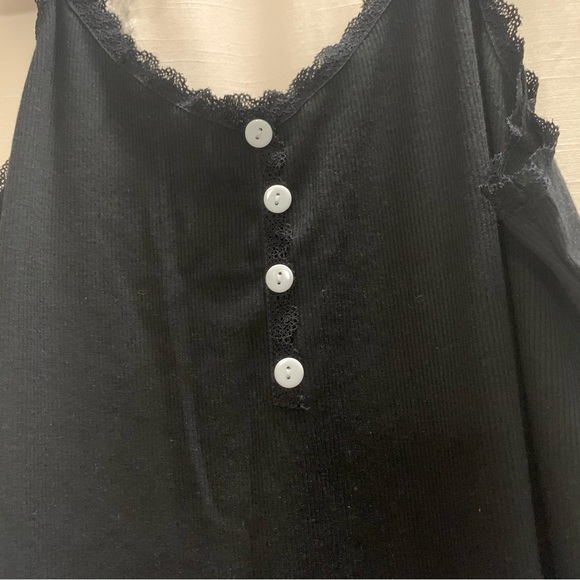 Black Lace Trim Ribbed Tank with Faux Button Details NWOT - Picture 4 of 8
